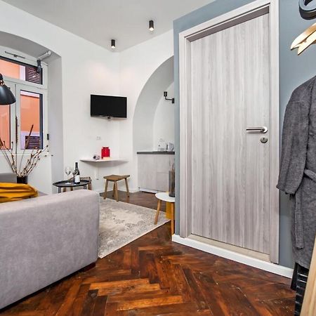 Mini Studio Mignon Apartment Rovinj Bagian luar foto