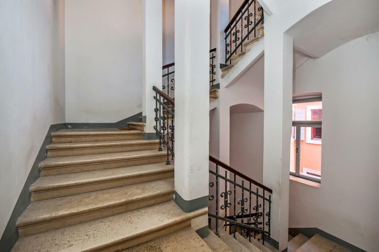 Mini Studio Mignon Apartment Rovinj Bagian luar foto